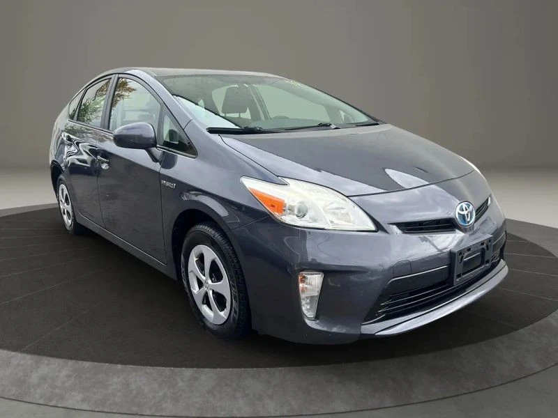 2014 Toyota Prius 3rd Gen - Image 3 of 12