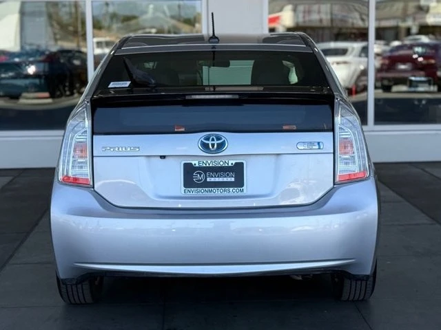 2014 Toyota Prius 3rd Gen - Image 11 of 12