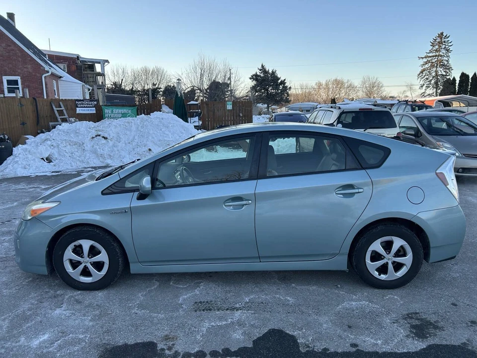 2014 Toyota Prius 3rd Gen - Image 2 of 21