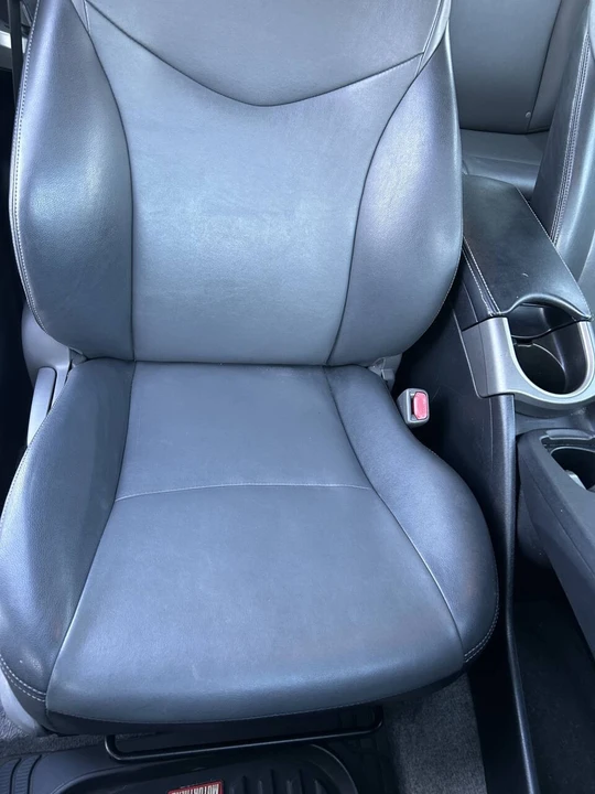 2014 Toyota Prius 3rd Gen - Image 18 of 21
