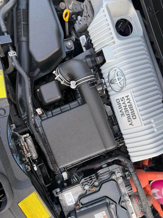 2014 Toyota Prius 3rd Gen - Image 19 of 19