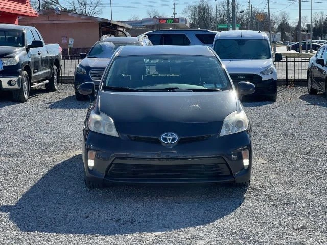 2014 Toyota Prius 3rd Gen - Image 2 of 11