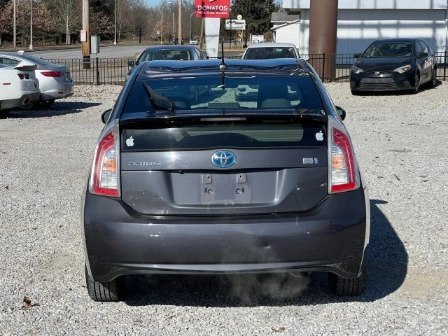 2014 Toyota Prius 3rd Gen - Image 5 of 11