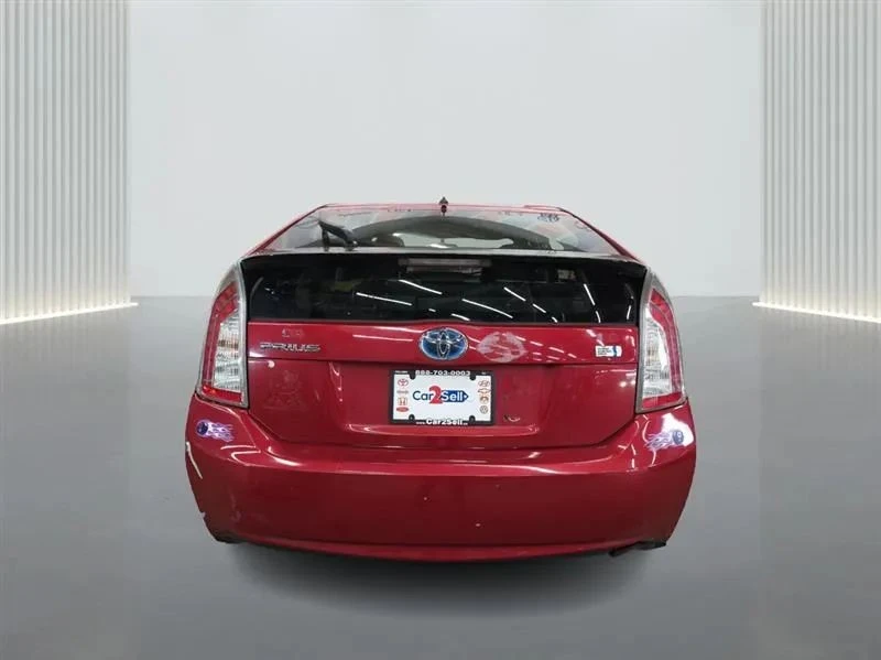 2014 Toyota Prius 3rd Gen - Image 4 of 12