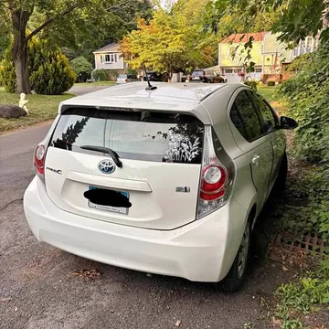 2014 Toyota Prius c Four Hatchback 4D