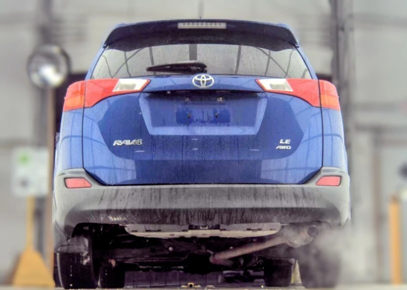 2014 Toyota RAV4 4th Gen - Image 6 of 17
