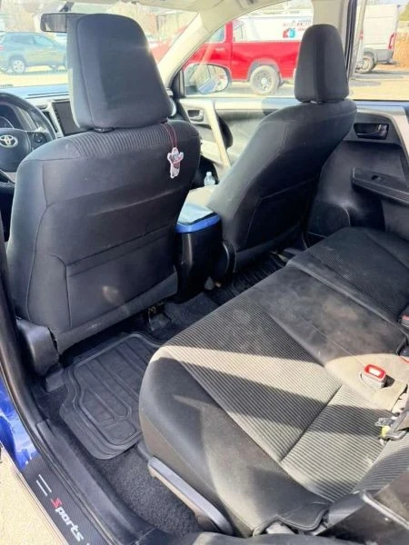 2014 Toyota RAV4 4th Gen - Image 9 of 12