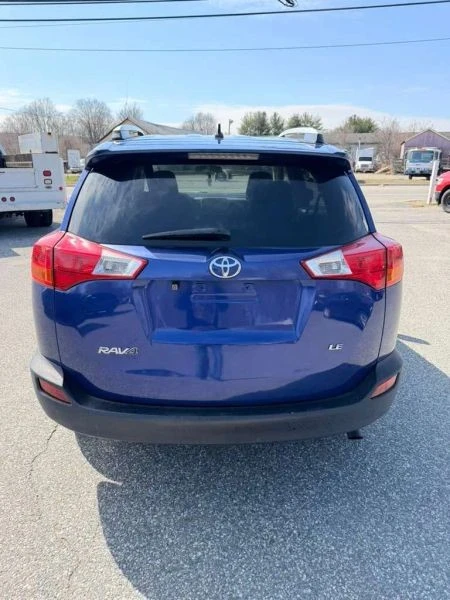 2014 Toyota RAV4 4th Gen - Image 3 of 12
