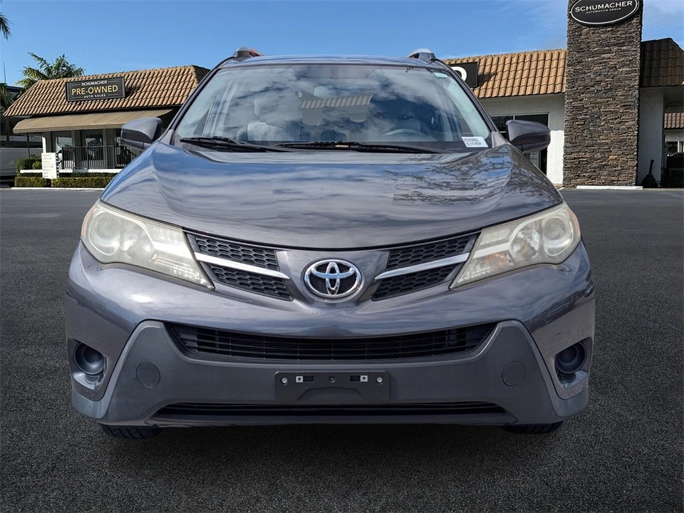 2014 Toyota RAV4 4th Gen - Image 2 of 12