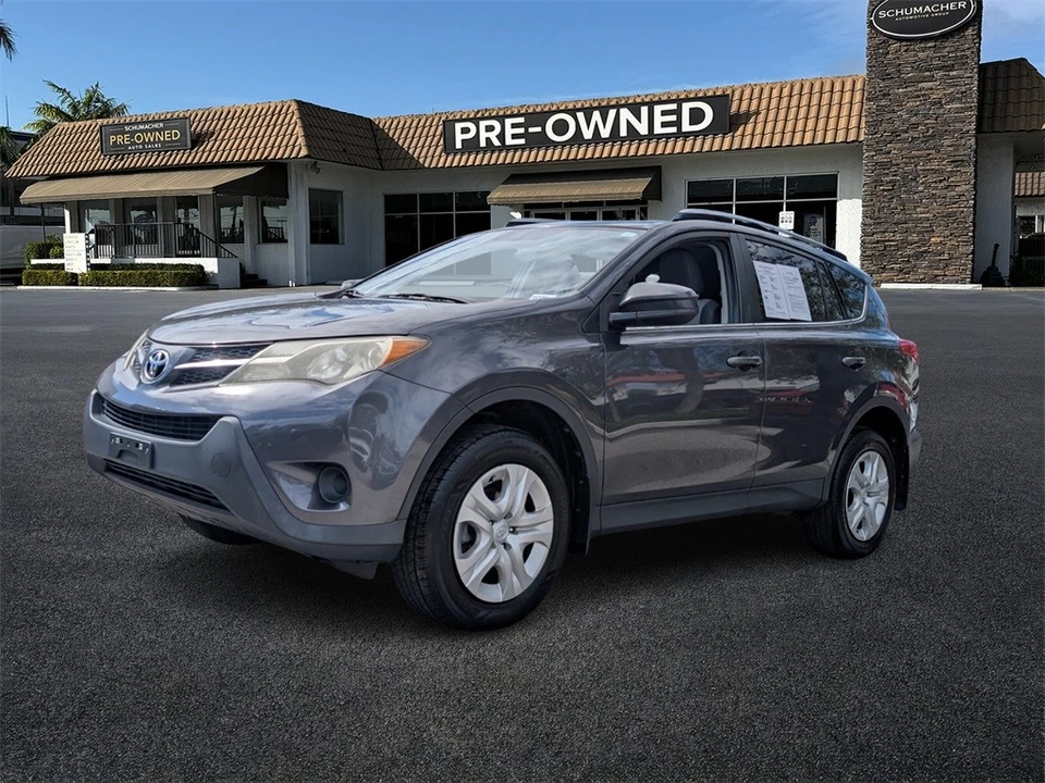 2014 Toyota RAV4 4th Gen - Image 3 of 12