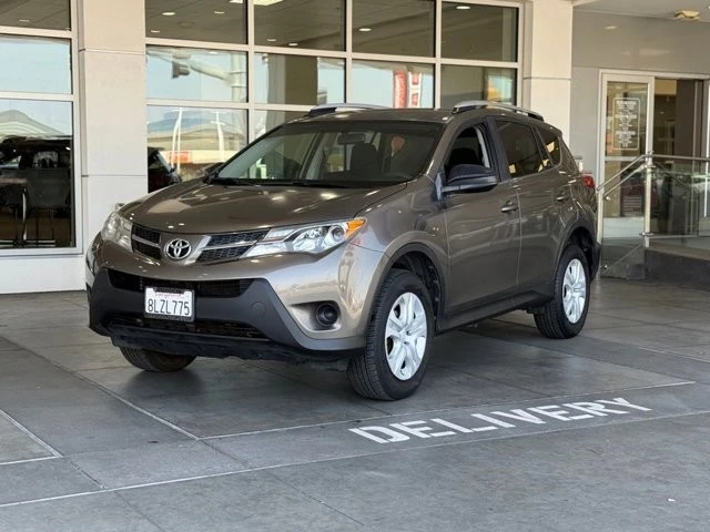 2014 Toyota RAV4 4th Gen - Image 2 of 21