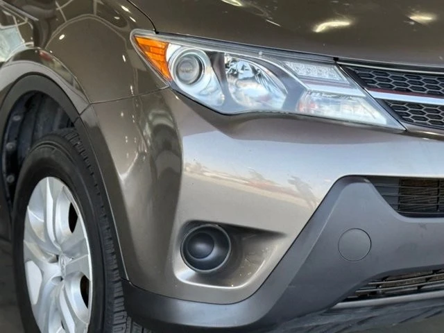 2014 Toyota RAV4 4th Gen - Image 8 of 21