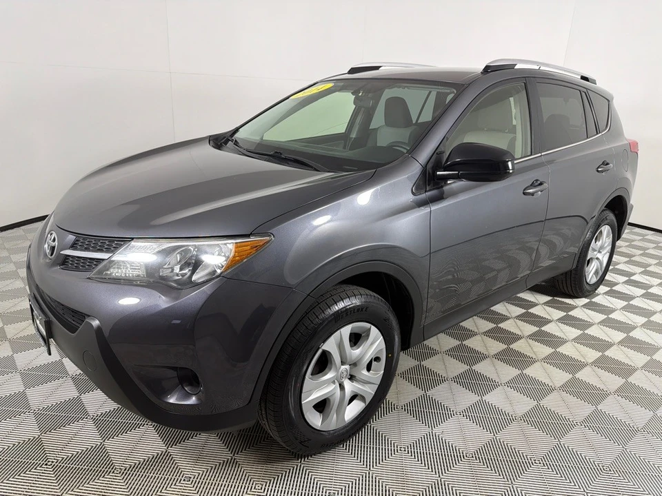 2014 Toyota RAV4 4th Gen - Image 9 of 12