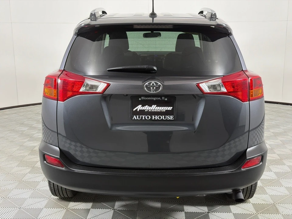 2014 Toyota RAV4 4th Gen - Image 6 of 12