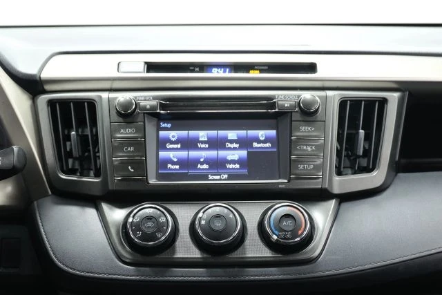 2014 Toyota RAV4 4th Gen - Image 17 of 21