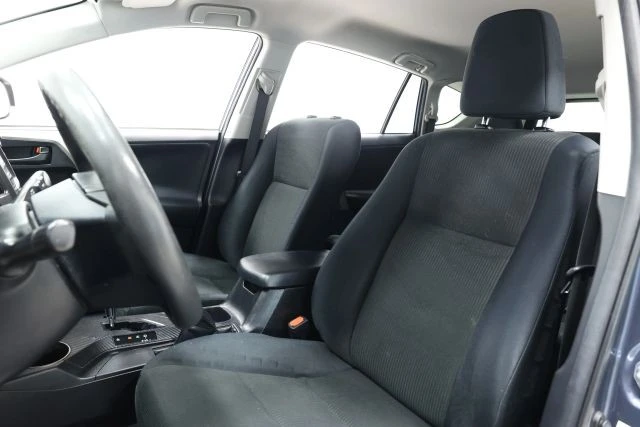 2014 Toyota RAV4 4th Gen - Image 10 of 21