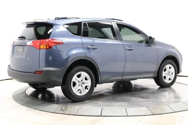 2014 Toyota RAV4 4th Gen - Image 4 of 21