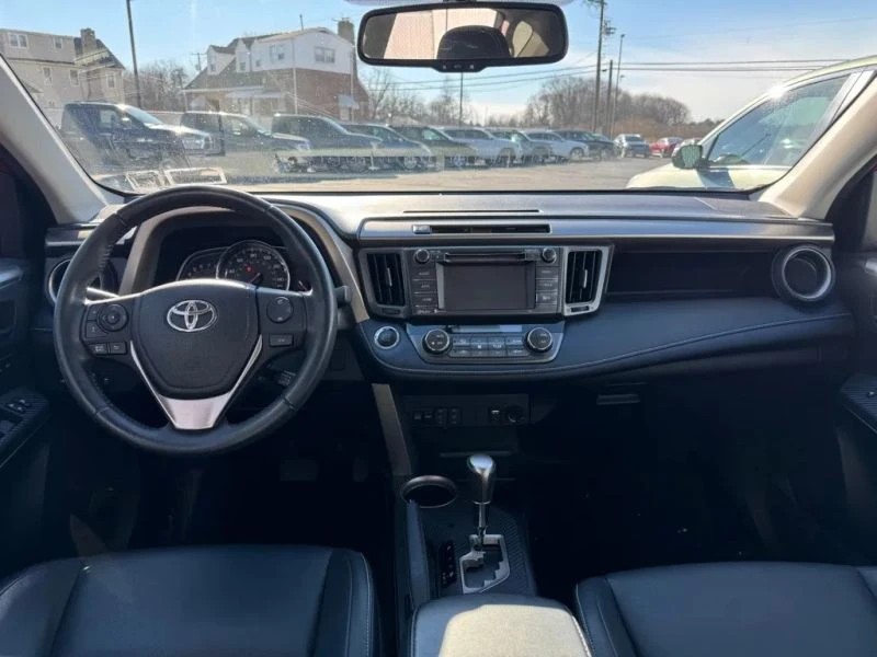 2014 Toyota RAV4 4th Gen - Image 10 of 12
