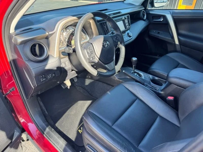 2014 Toyota RAV4 4th Gen - Image 5 of 12
