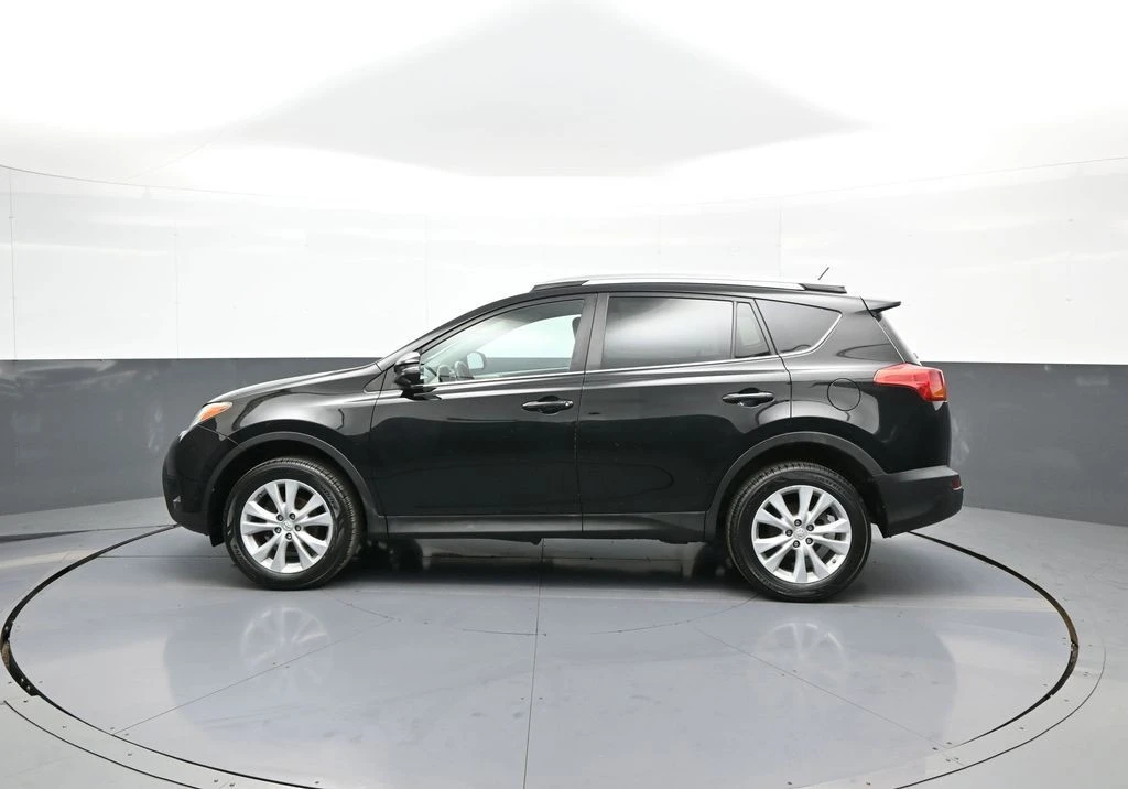 2014 Toyota RAV4 4th Gen - Image 9 of 21