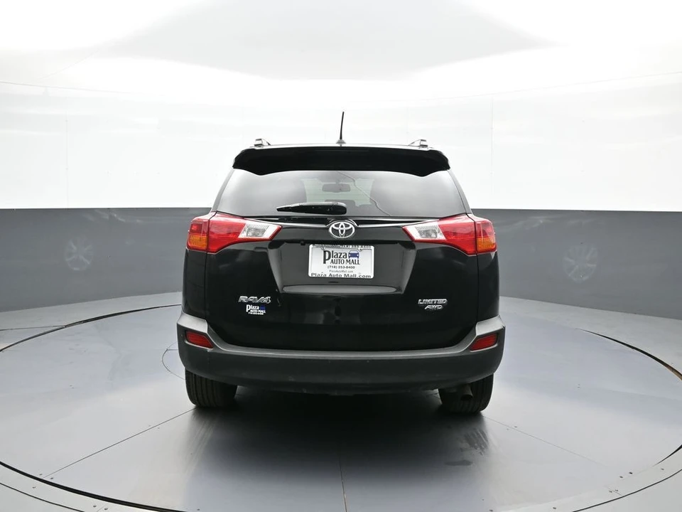 2014 Toyota RAV4 4th Gen - Image 7 of 21