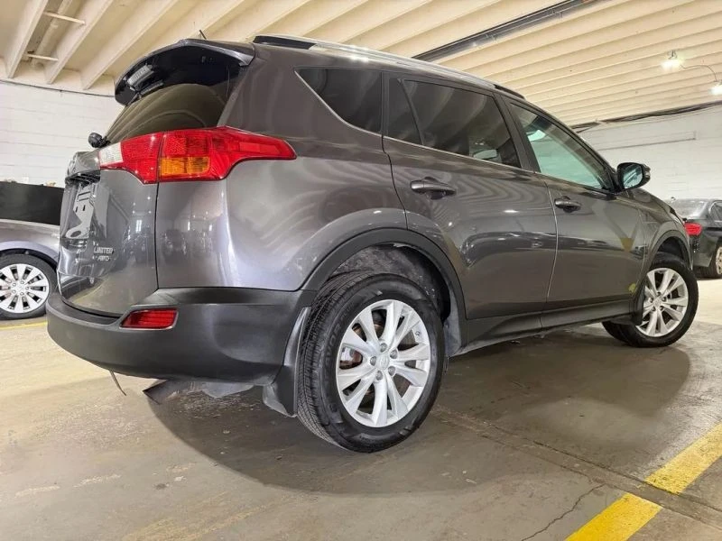 2014 Toyota RAV4 4th Gen - Image 4 of 12