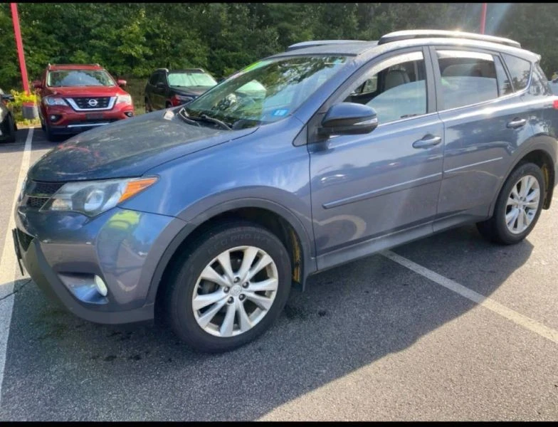 2014 Toyota RAV4 4th Gen - Image 2 of 9
