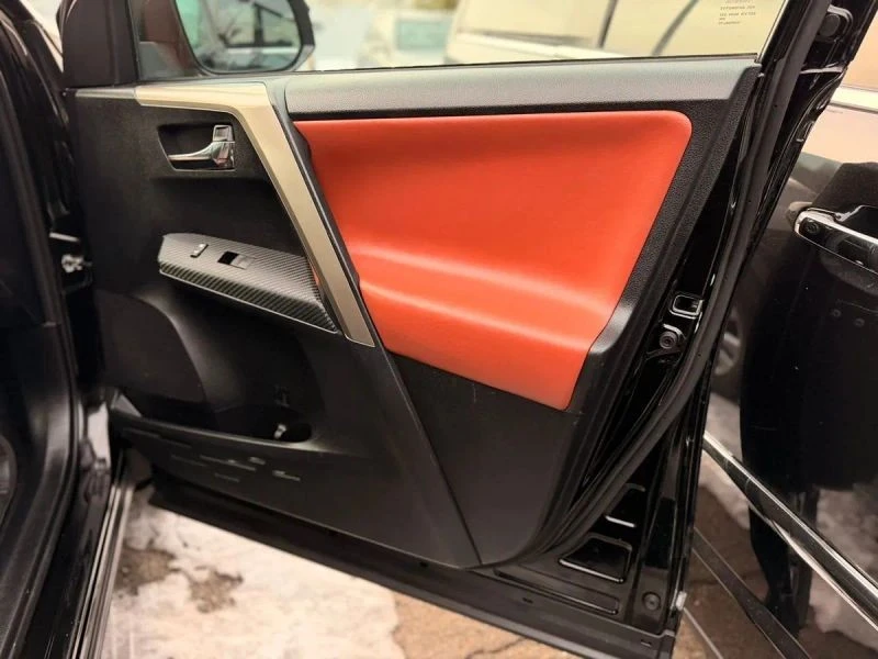 2014 Toyota RAV4 4th Gen - Image 10 of 12