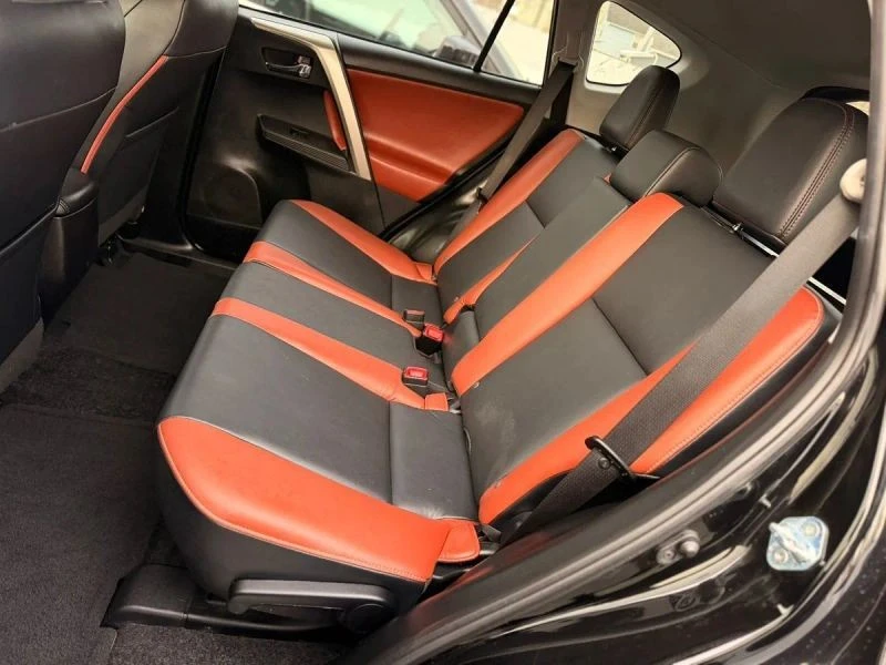 2014 Toyota RAV4 4th Gen - Image 3 of 12