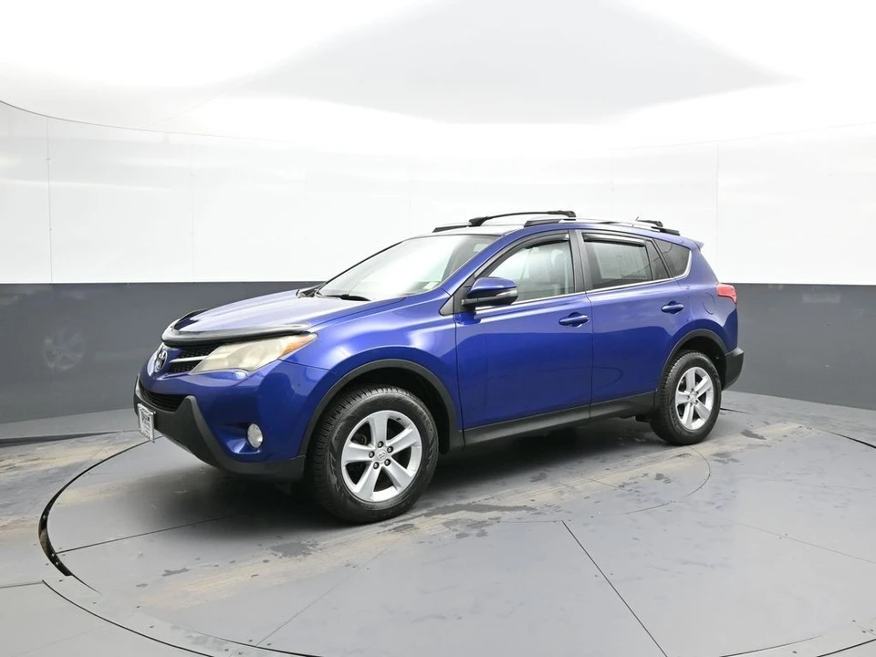 2014 Toyota RAV4 4th Gen - Image 10 of 12