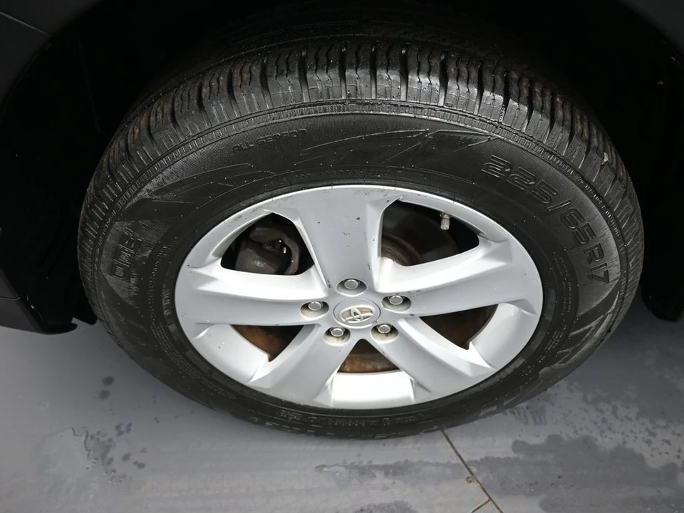 2014 Toyota RAV4 4th Gen - Image 14 of 21