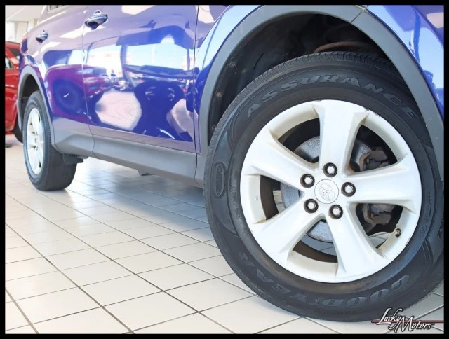 2014 Toyota RAV4 4th Gen - Image 4 of 21