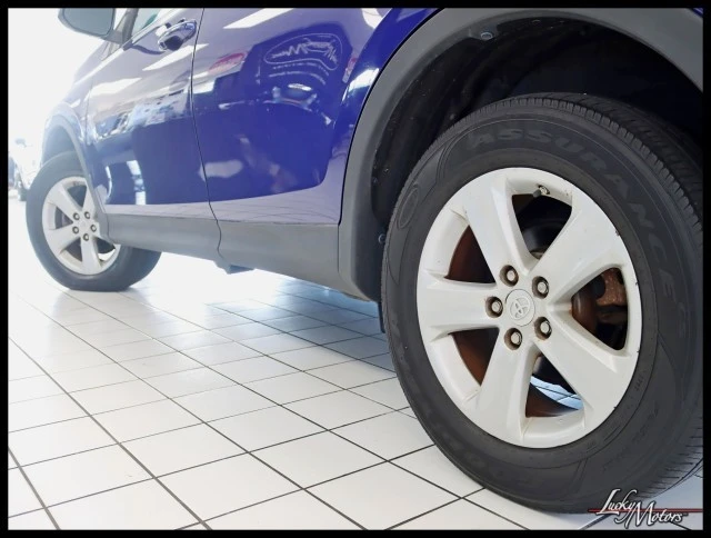2014 Toyota RAV4 4th Gen - Image 10 of 21