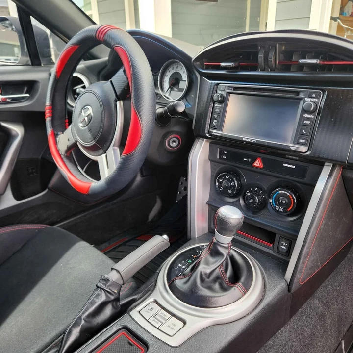 2014 Scion FR-S - Image 7 of 10