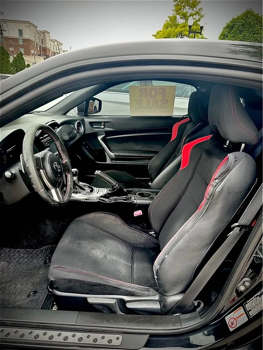 2014 Scion FR-S - Image 7 of 8