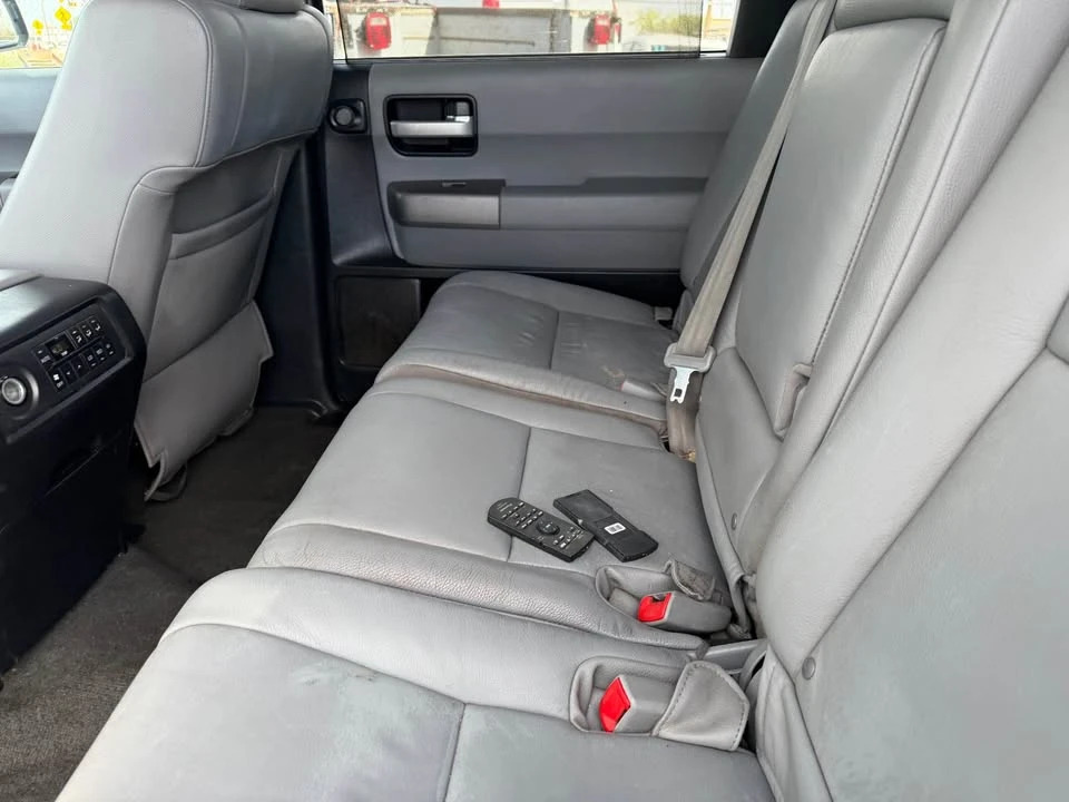 2014 Toyota Sequoia 2nd Gen - Image 11 of 19