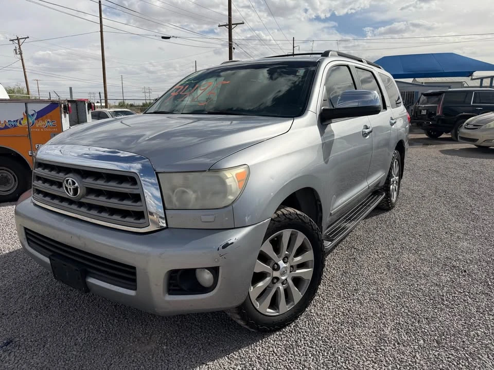 2014 Toyota Sequoia 2nd Gen - Image 2 of 19