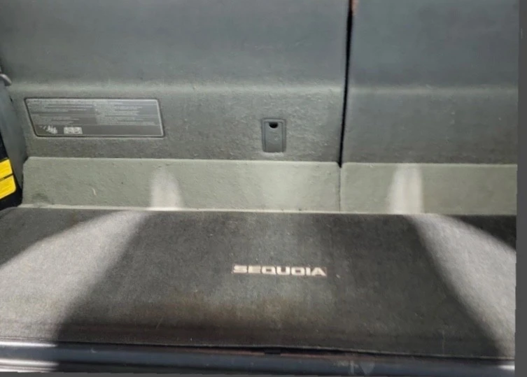 2014 Toyota Sequoia 2nd Gen - Image 14 of 18