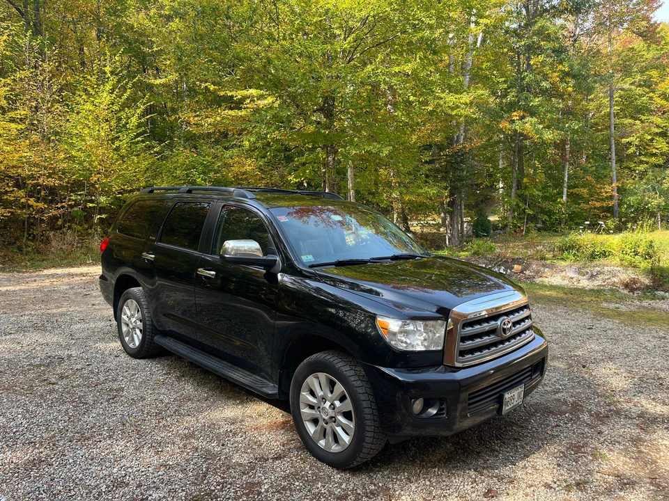 2014 Toyota Sequoia 2nd Gen - Image 20 of 31