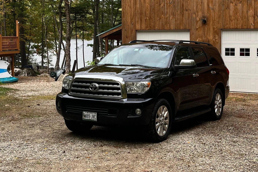 2014 Toyota Sequoia 2nd Gen - Image 9 of 31