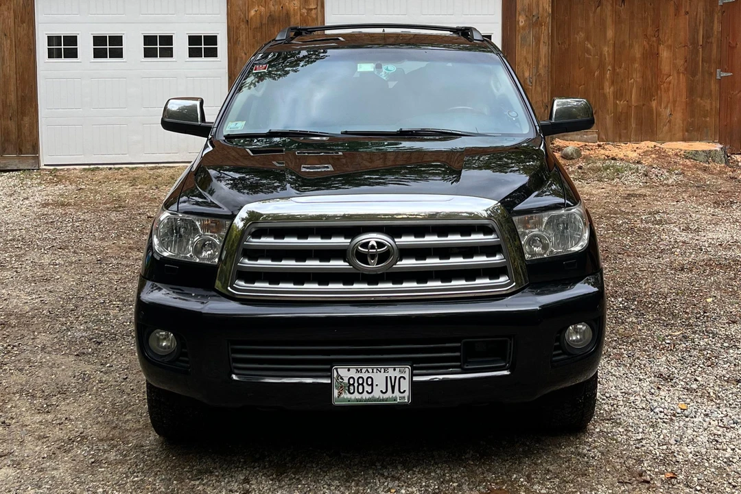 2014 Toyota Sequoia 2nd Gen - Image 6 of 31