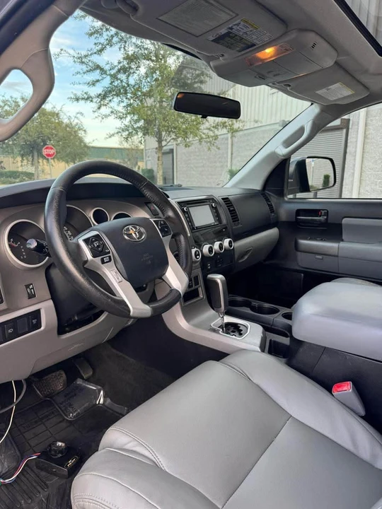 2014 Toyota Sequoia 2nd Gen - Image 4 of 10