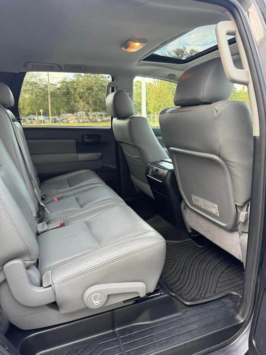 2014 Toyota Sequoia 2nd Gen - Image 6 of 10
