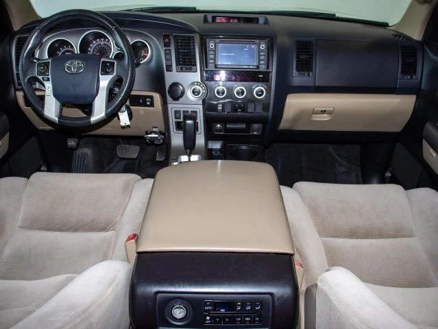 2014 Toyota Sequoia 2nd Gen - Image 15 of 21