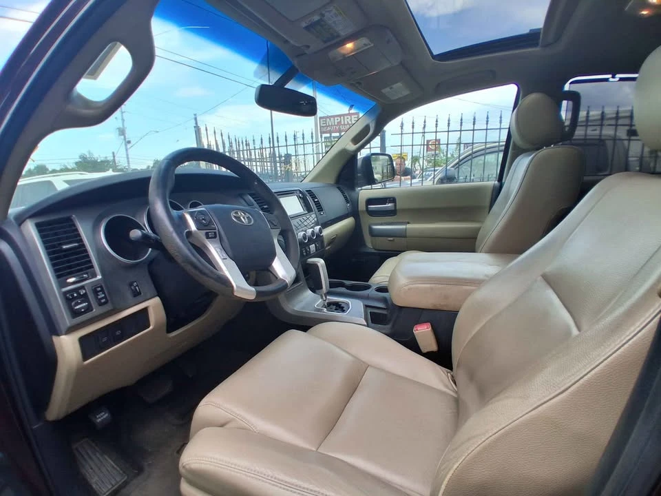 2014 Toyota Sequoia 2nd Gen - Image 7 of 12