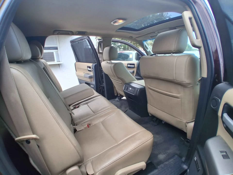 2014 Toyota Sequoia 2nd Gen - Image 5 of 12