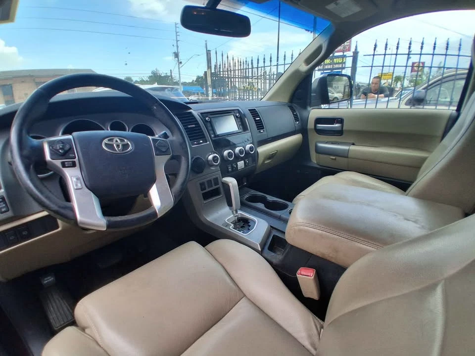 2014 Toyota Sequoia 2nd Gen - Image 2 of 12