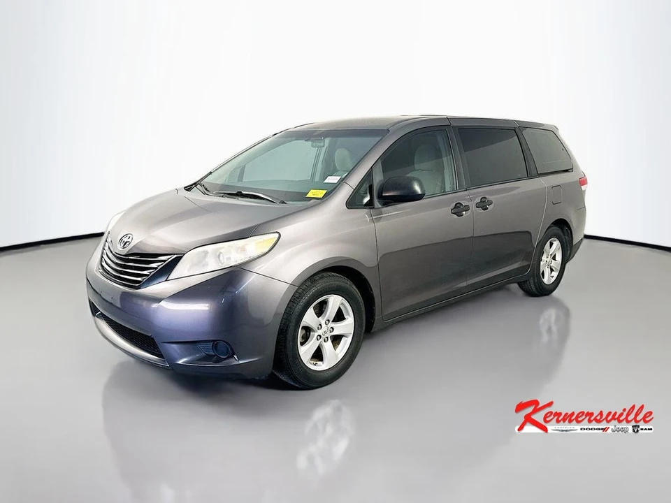2014 Toyota Sienna 3rd Gen - Image 3 of 21