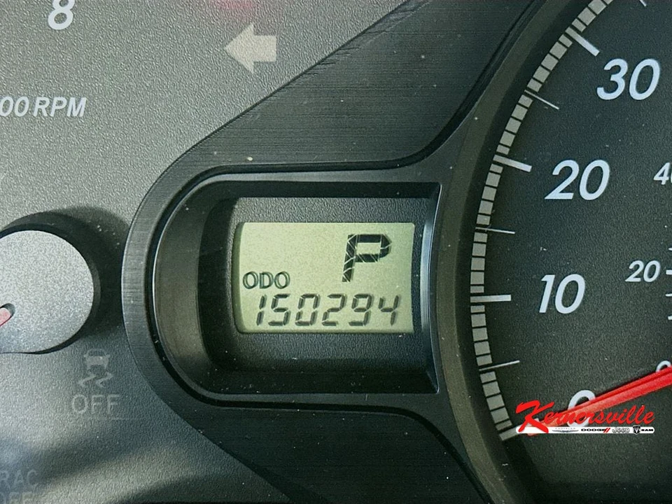 2014 Toyota Sienna 3rd Gen - Image 15 of 21