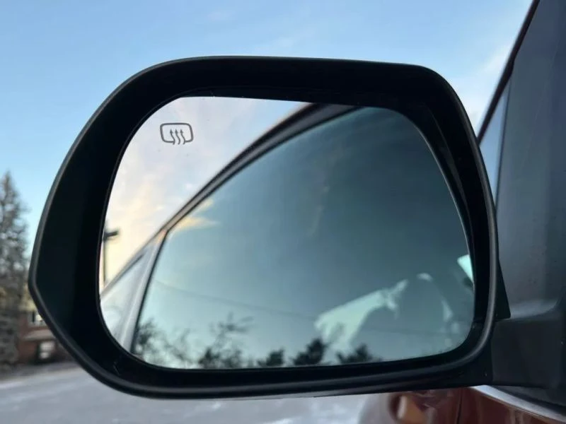 2014 Toyota Sienna 2nd Gen - Image 9 of 12